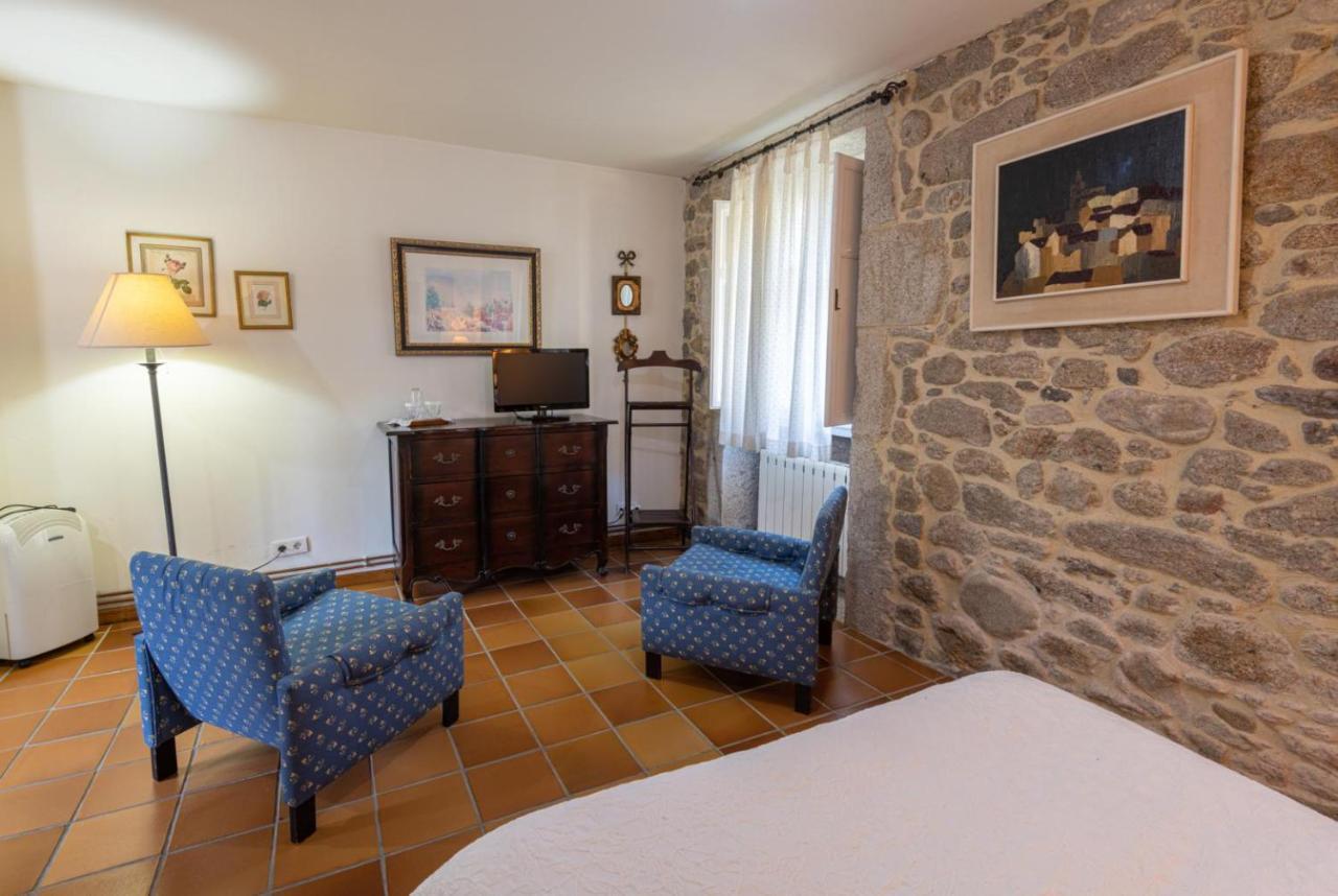 Entre Os Rios - Casa Rural Y Enoturismo Pobra Do Caraminal Bagian luar foto